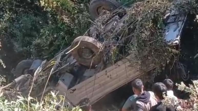 4 Killed, Many Injured After Vehicle Carrying 40 Falls Into Gorge In Manipur