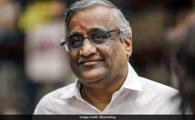 Grocery Tycoon Kishore Biyani's Battle To Keep His Company Afloat