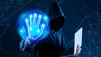 Spy Games: MHA Tightens Social Media Rules For Cops To Counter Pakistani Honeytraps