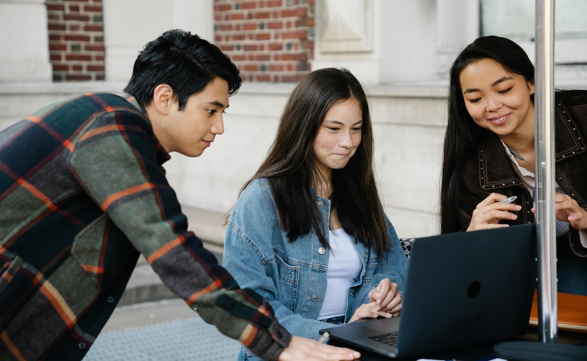 The Art of Baking: From Classic Bread to Artisan Pastries