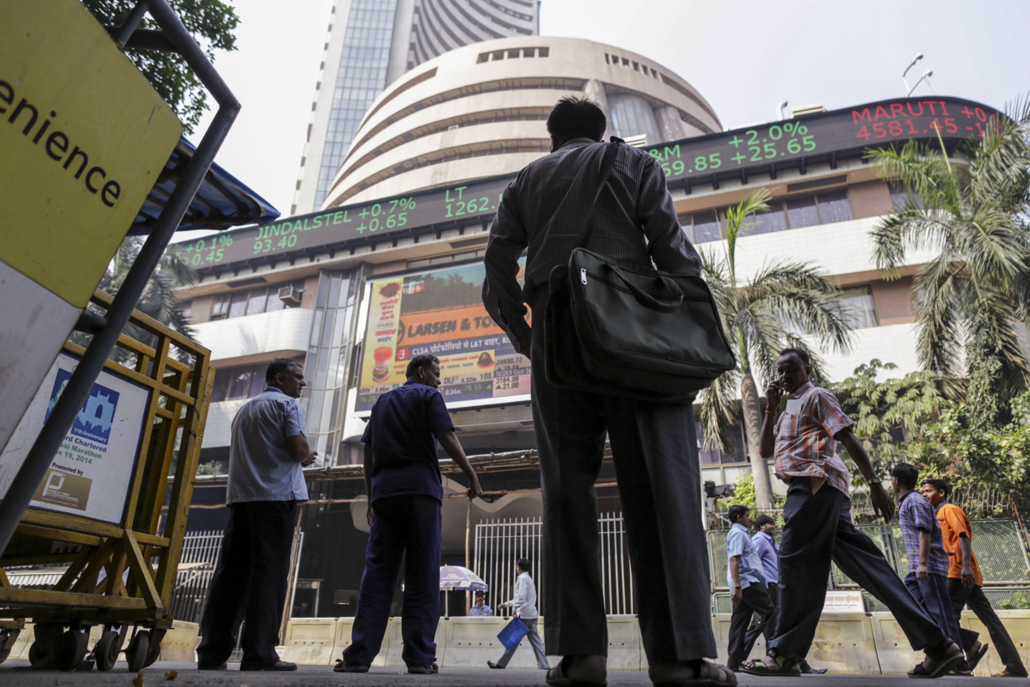 RIL, HDFC Twins Help Sensex, Nifty Halt Two-Day Losing Streak
