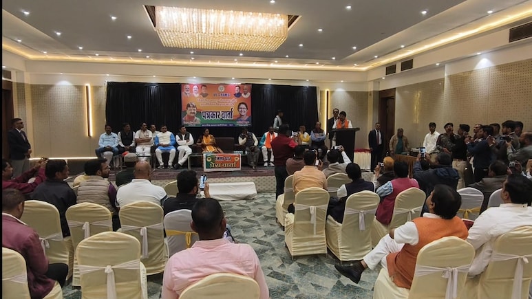 प्रेस वार्ता में सवाल पूछने पर हंगामा! कैलाश विजयवर्गीय के सोशल मीडिया प्रभारी पर पत्रकारों से अभद्रता का आरोप