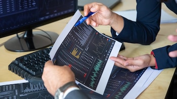 Trade Setup For Feb. 17: Nifty Finds Support At 25,600-25,500 After Ending Losing Streak