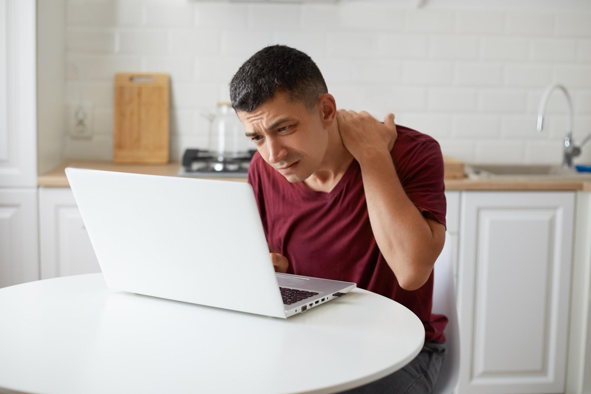 A common sign of bad posture is the forward neck, or turtle neck, which is becoming increasingly common