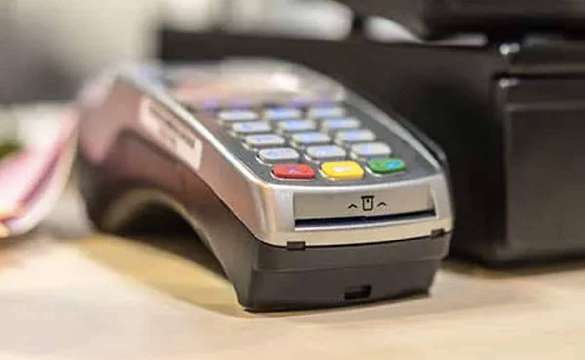 Retailers Cannot Insist Customers' Mobile Number For Services: Government