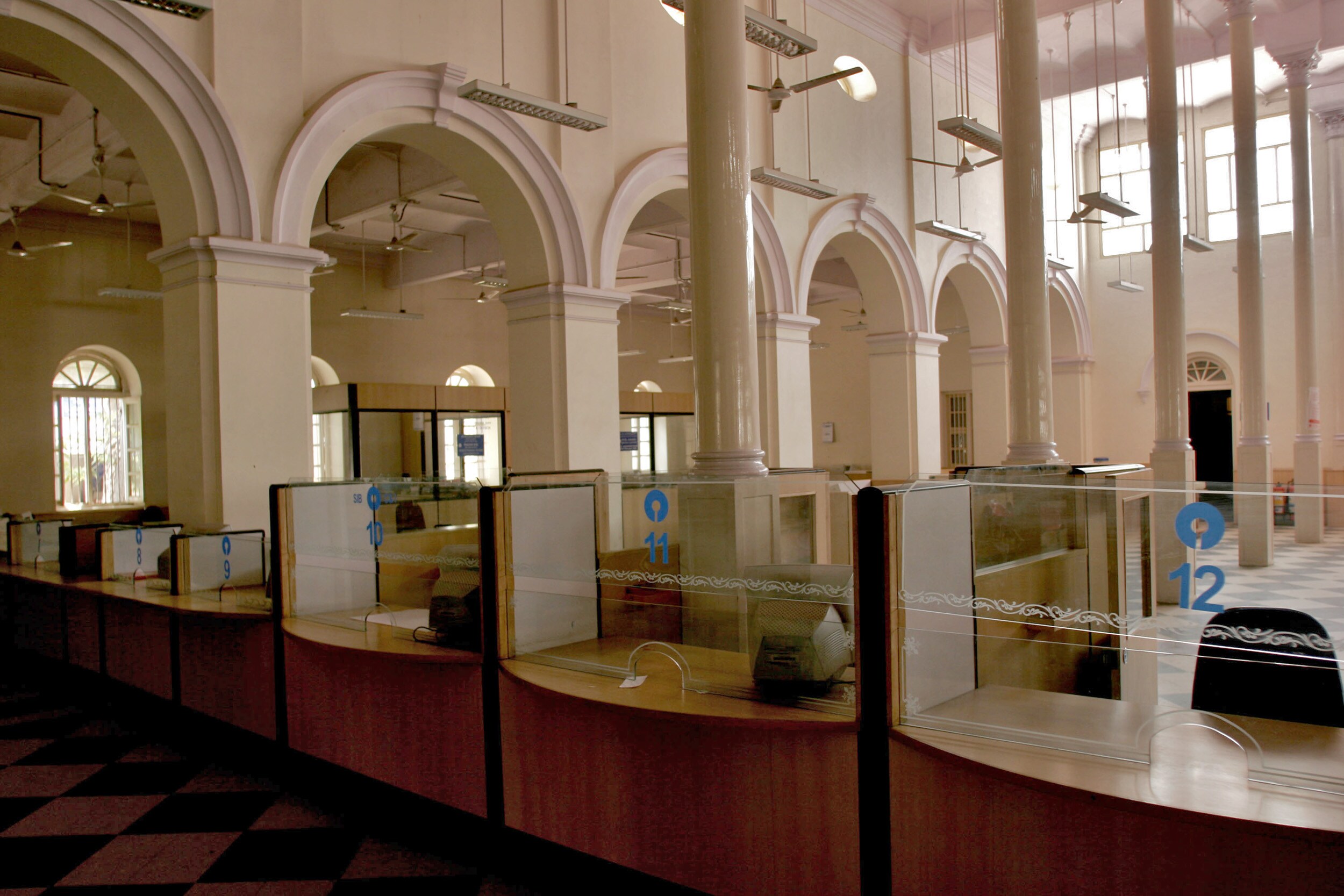 Consult With Branches To Improve Services, Government Tells State-Run Banks