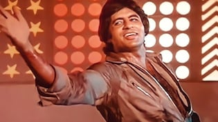 हूबहू अमिताभ बच्चन लगता है ये शख्श, कद-काठी छोडिए डांस भी सेम टू सेम, याद आ जाएंगे शहंशाह वाले बिग बी