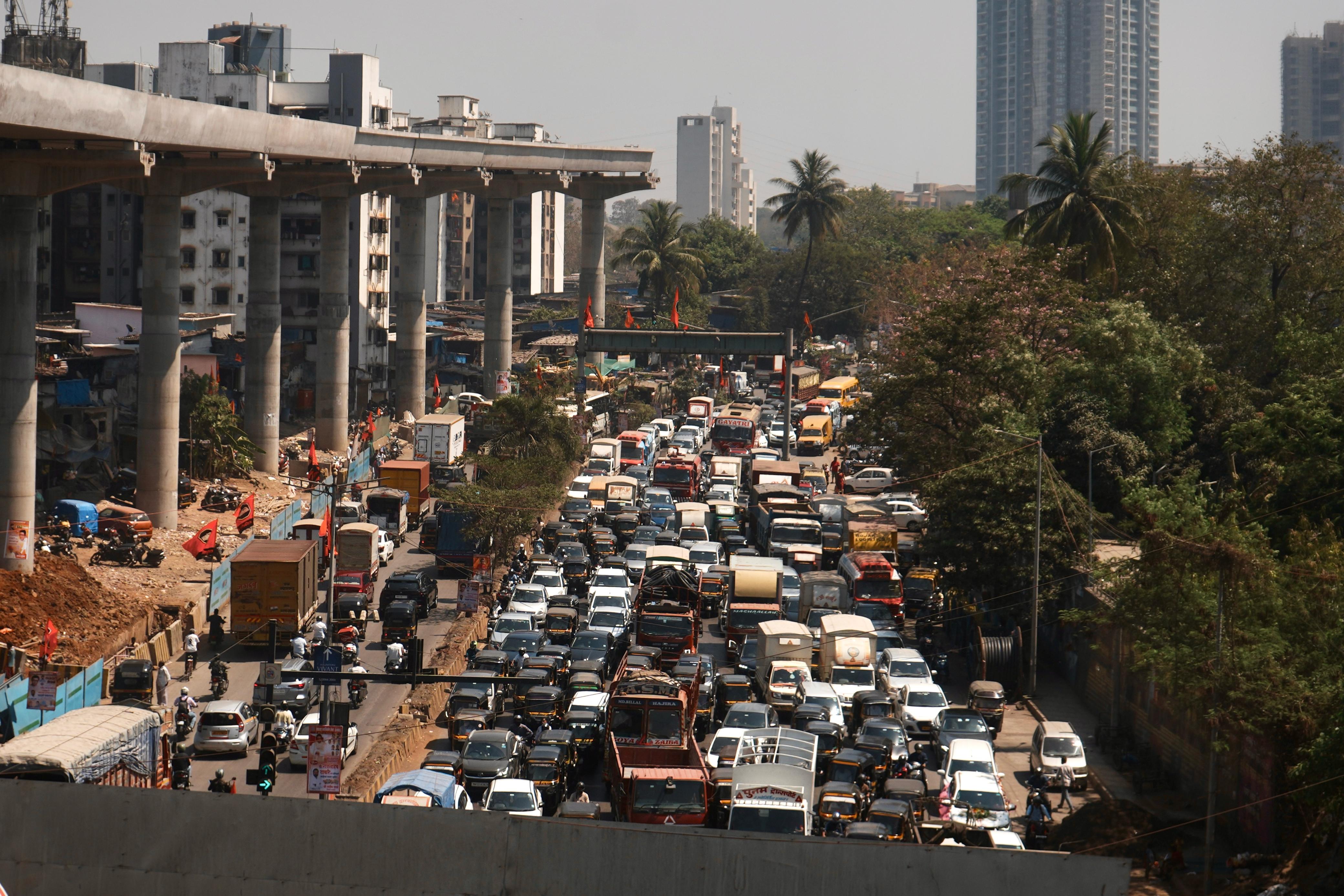 India&rsquo;s New EPC Rule: Building Better Roads With Smarter Bids