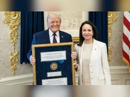 न शेयर हो सकता है, न ट्रांसफर... मगर अब तक 5 बार बिक चुके हैं नोबेल पुरस्कार, जानें कब-किसने खरीदे