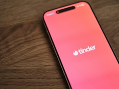 Tinder Date Turns Trap: Friends&rsquo; Sting Operation Leads To Andheri Cafe Scam Bust, 8 Arrested