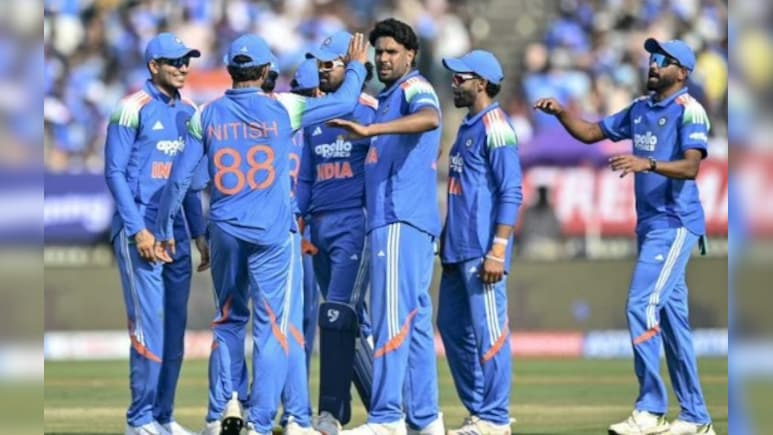 IND vs NZ, 1st ODI: भारतीय टीम ने बनाया वर्ल्ड रिकॉर्ड, सबसे ज़्यादा 300+ रनों के लक्ष्य को हासिल करने वाली दुनिया की पहली टीम बनी