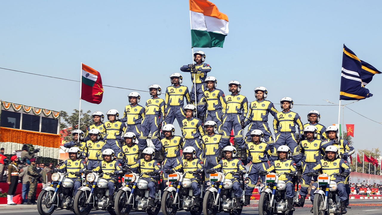 Army Men Perform 'Daredevil' Bike Stunts At Army Day Parade 2026 In Jaipur
