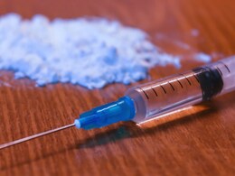 Satara News : गुजरातच्या बड्या अधिकाऱ्यांची साताऱ्यात मोठी कारवाई; 6000 कोटींचा एमडी साठा जप्त