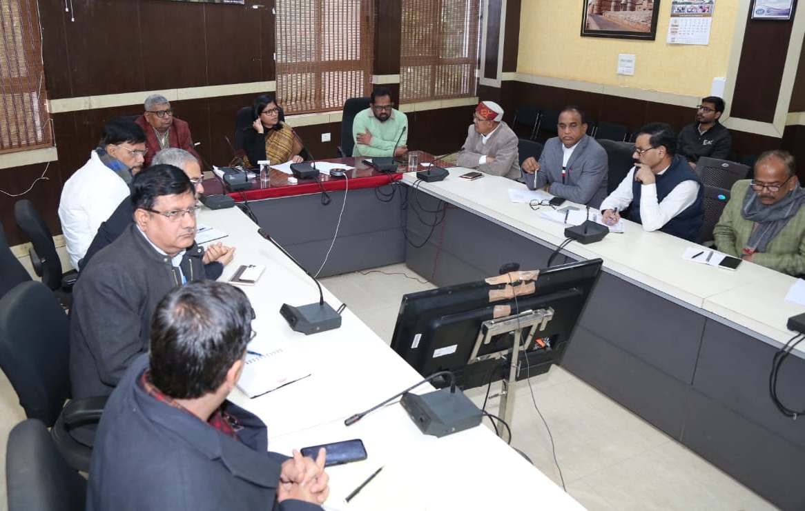 IAS Ruchika Chauhan Collector Gwalior