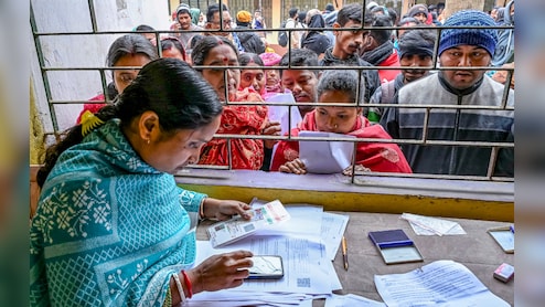 LIVE: वाराणसी में एसआईआर के बाद 18 प्रतिशत मतदाताओं के नाम कटे