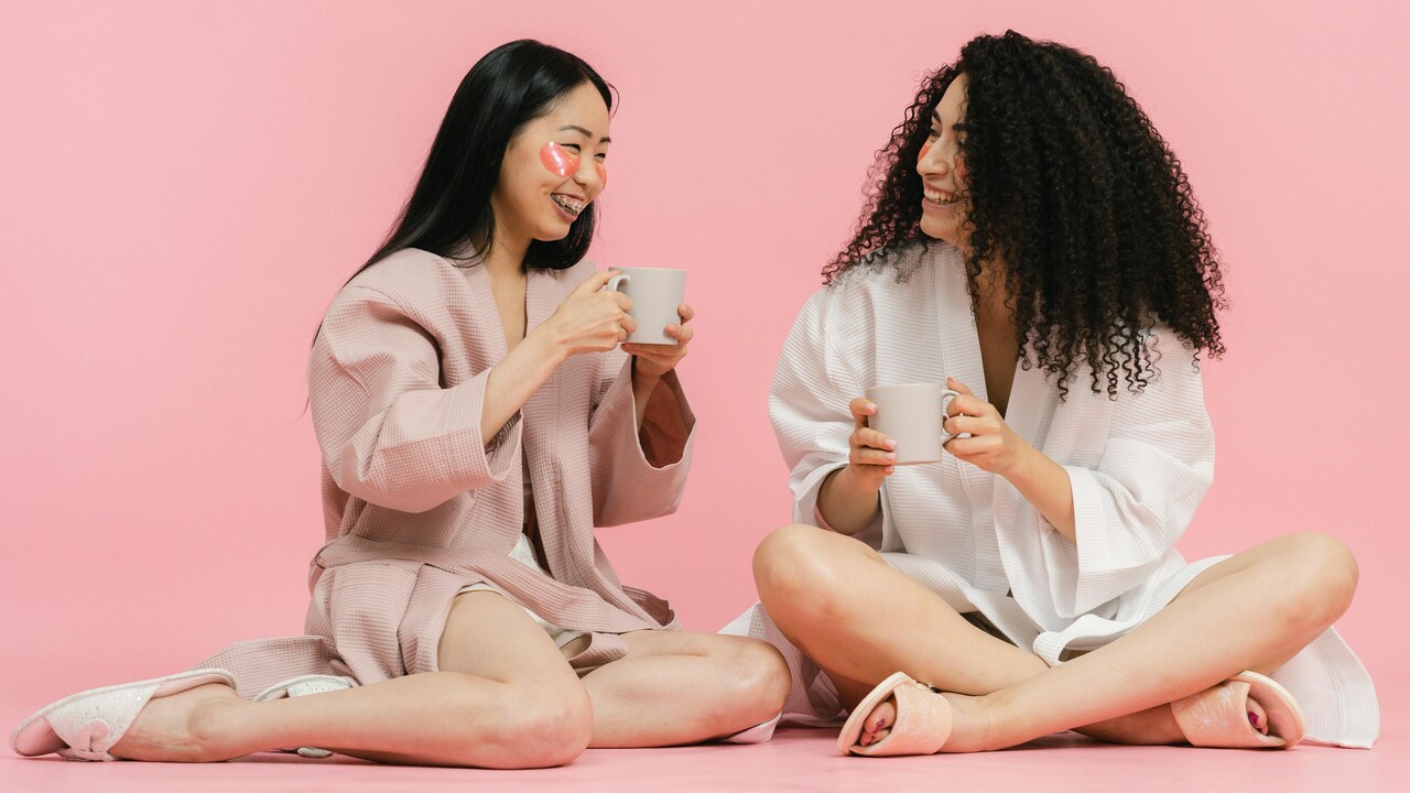 7 Comfortable Bath Robes That Stay Fresh After Washing