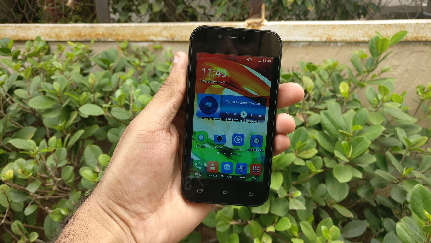 First 2,240 Units of &lsquo;Freedom 251&rsquo; out for Delivery: Ringing Bells