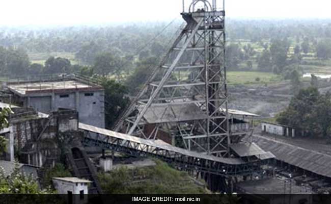 MOIL Stake Sale: Institutional Buyers Put Up Strong Bids
