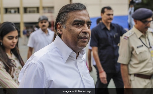Mukesh Ambani's Jio Advises Airtel, Vodafone Idea On How To Pay Dues