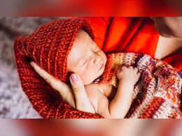 सर्दी में नवजात शिशु की कैसे करें देखभाल? न्यूबॉर्न बेबी का इन 5 तरह से रखें ध्यान, डॉक्टर से जानिए