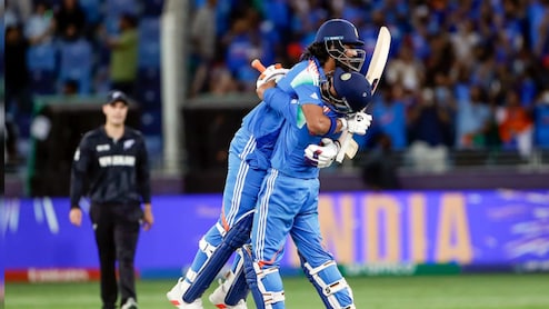 IND vs NZ: 5 मॅचमध्ये 4 सेंच्युरी तरीही टीम इंडियात जागा नाही ! न्यूझीलंड विरुद्धचा संघ पाहून सर्वांनाच धक्का