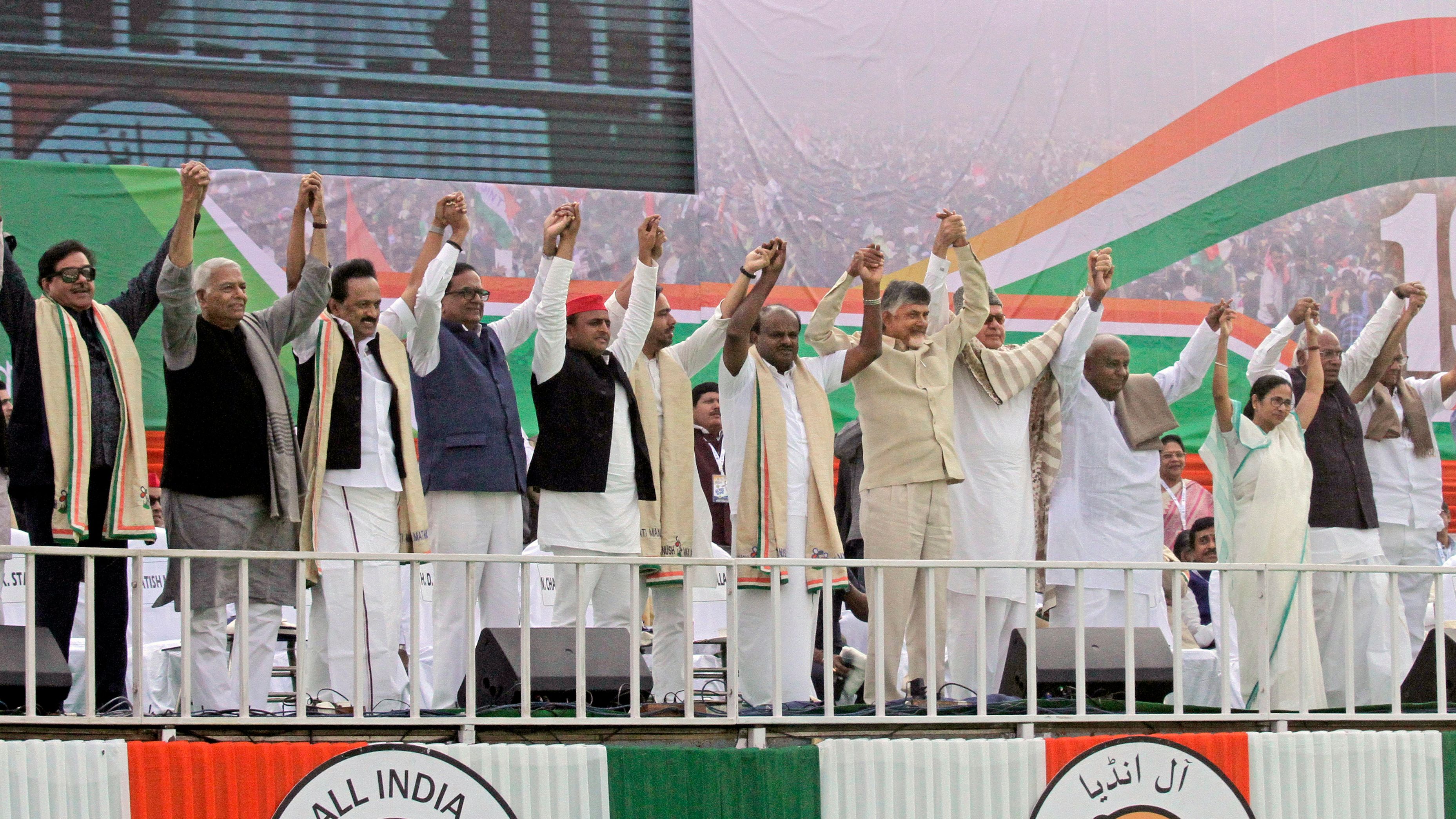 Opposition Parties Join Hands at Mamata Rally, Vow to Oust Modi 