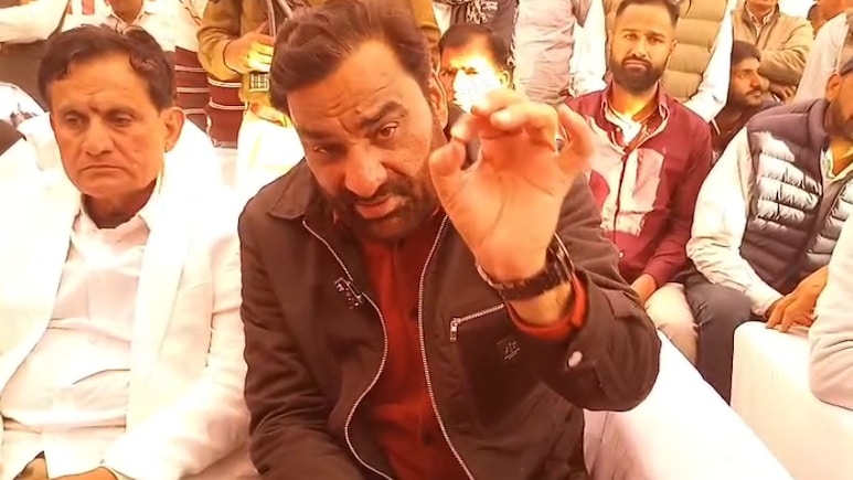 किसानों को लेकर हाईवे पर पहुंचे हनुमान बेनीवाल, 5 मांगों को लेकर प्रशासन को अल्टेमेटम... वरना होगा चक्काजाम