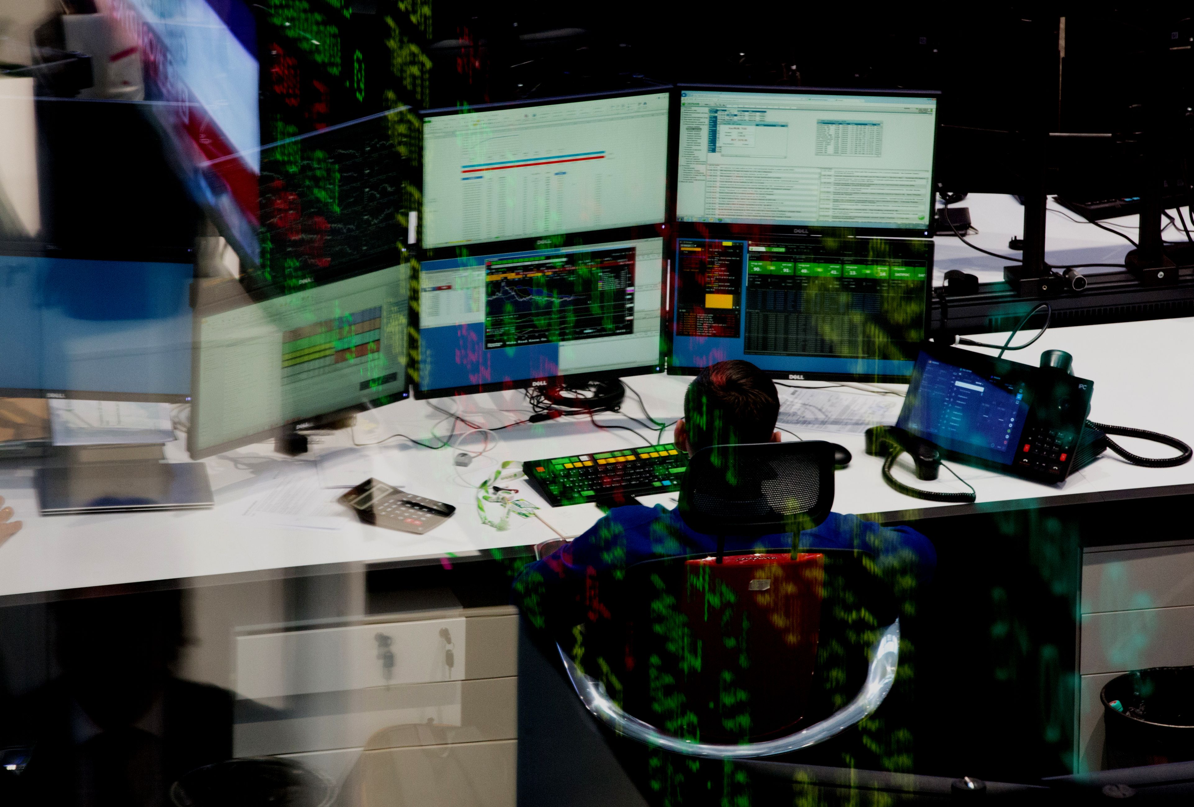 Sensex, Nifty End  With Minor Losses As ICICI Bank, Infosys Weigh