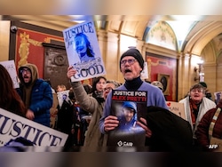 Anti-ICE Protests Spread After Judge Allows Operation Metro Surge In Minnesota To Continue