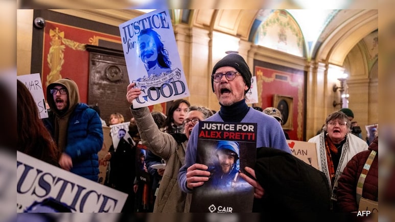 Anti-ICE Protests Spread After Judge Allows Operation Metro Surge In Minnesota To Continue