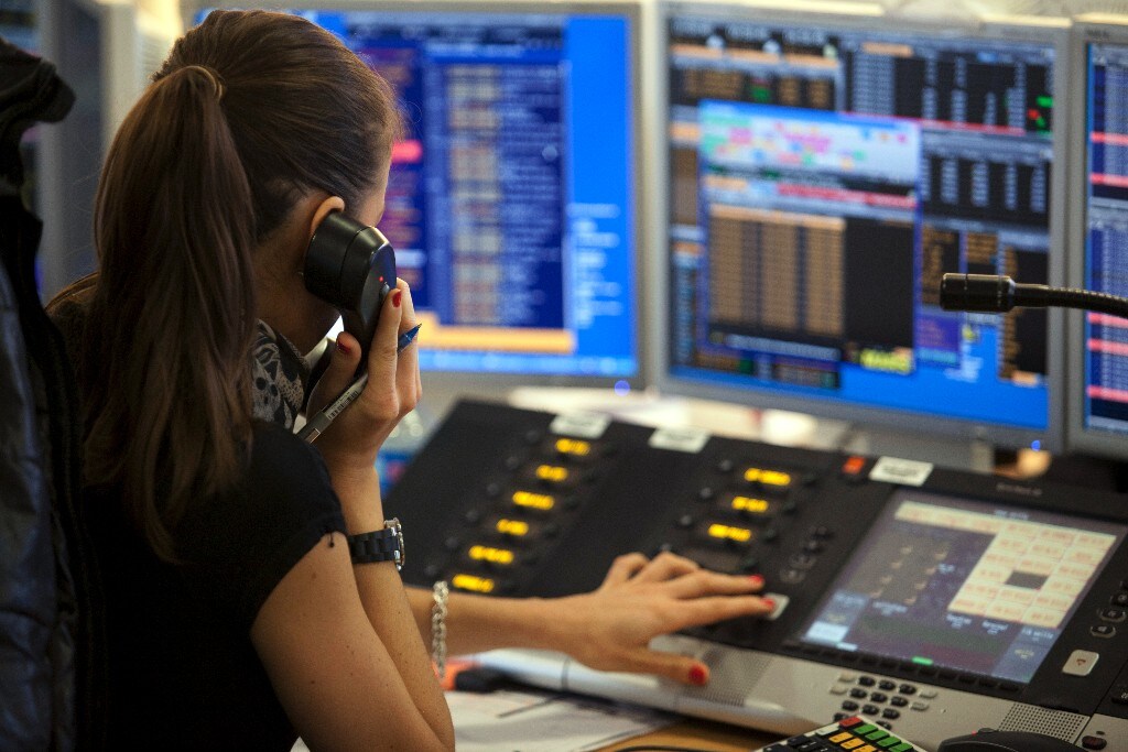 Sensex Gains As RBI Holds Rates; Bank Nifty Rises To Record