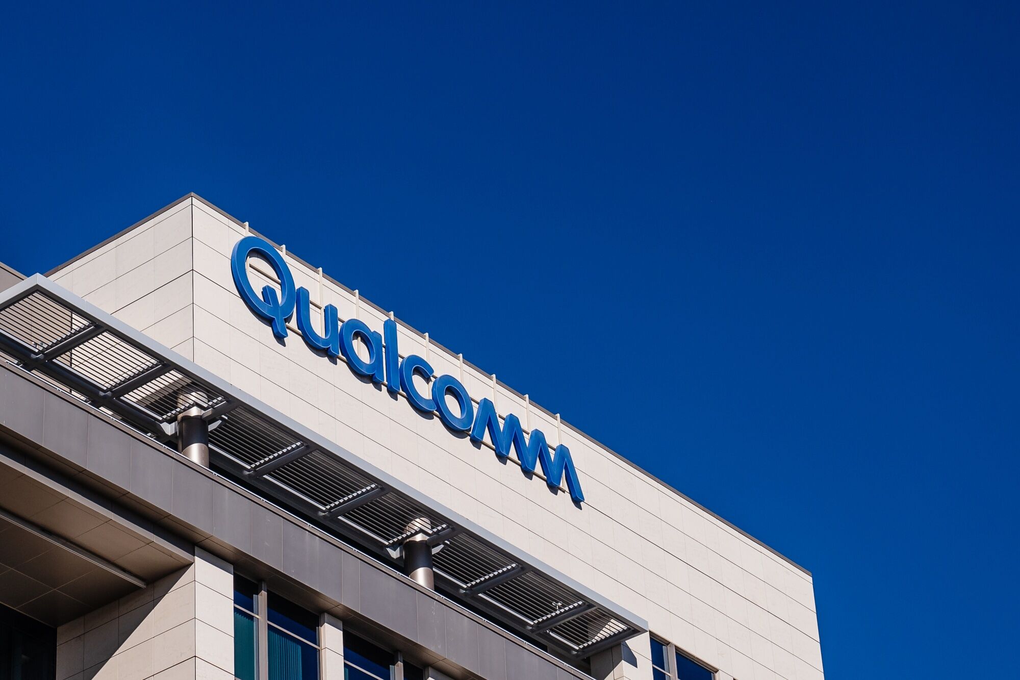 Qualcomm Unveils Chip For Mixed Reality To Compete With Apple&rsquo;s Vision Pro