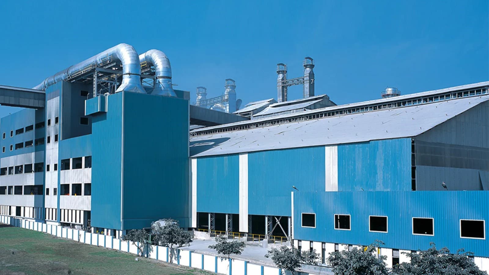DCM Shriram Inks Deal With Gujarat Government To Invest Rs 12,000 Crore By 2028