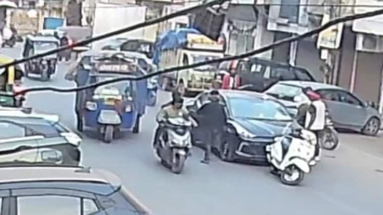 On Camera, Masked Men Kidnap Woman From Busy Gwalior Neighbourhood