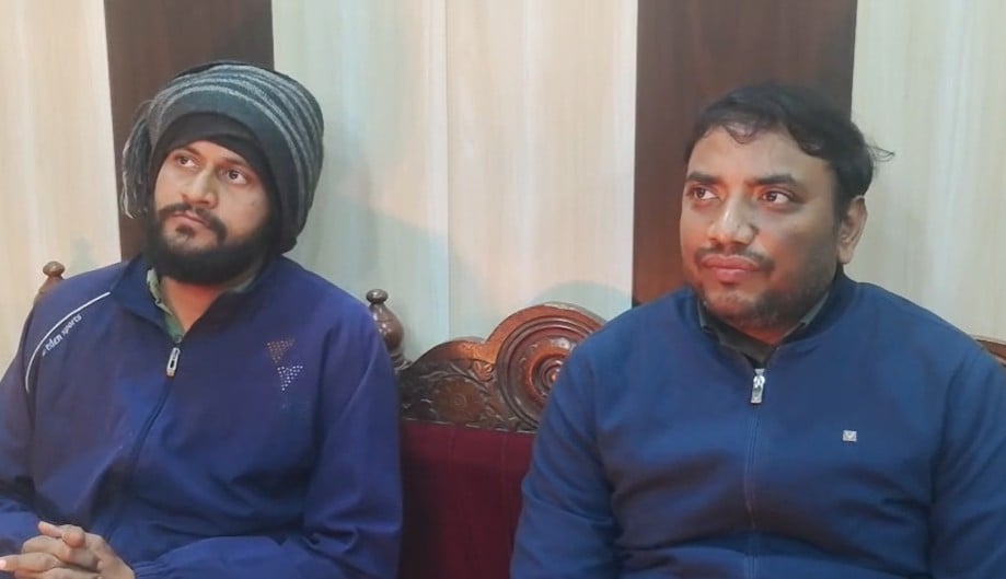 आरोपी JEN और AEN