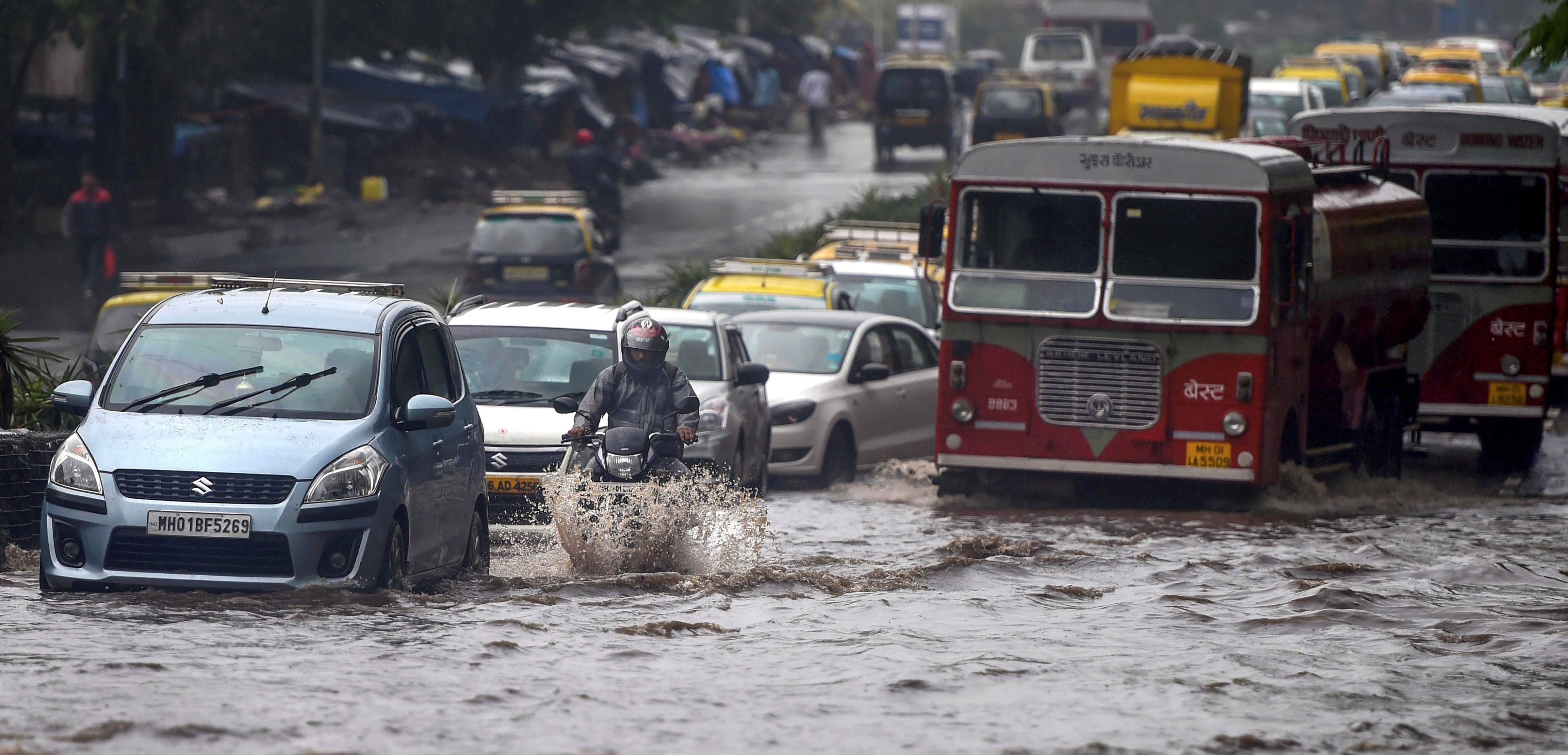 Mumbai Rains: Mumbai To Witness Heavy Rains Over Next 12 Hours, Says Skymet 