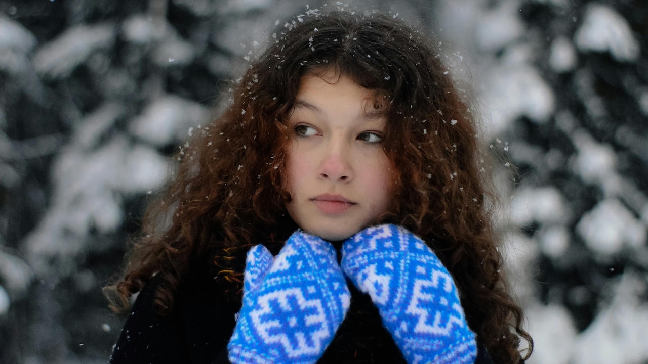 Common Glove Fit Mistakes And How To Spot Them Common Glove Fit Mistakes And How To Spot Them