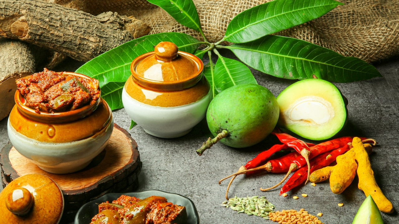 Make your tastebuds feel nostalgic with these seasonal winter pickles