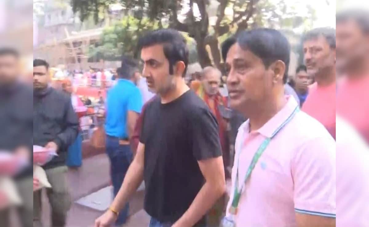 IND vs NZ: तीसरे T20I से पहले कोच गौतम गंभीर ने कामाख्या मंदिर में की पूजा-अर्चना