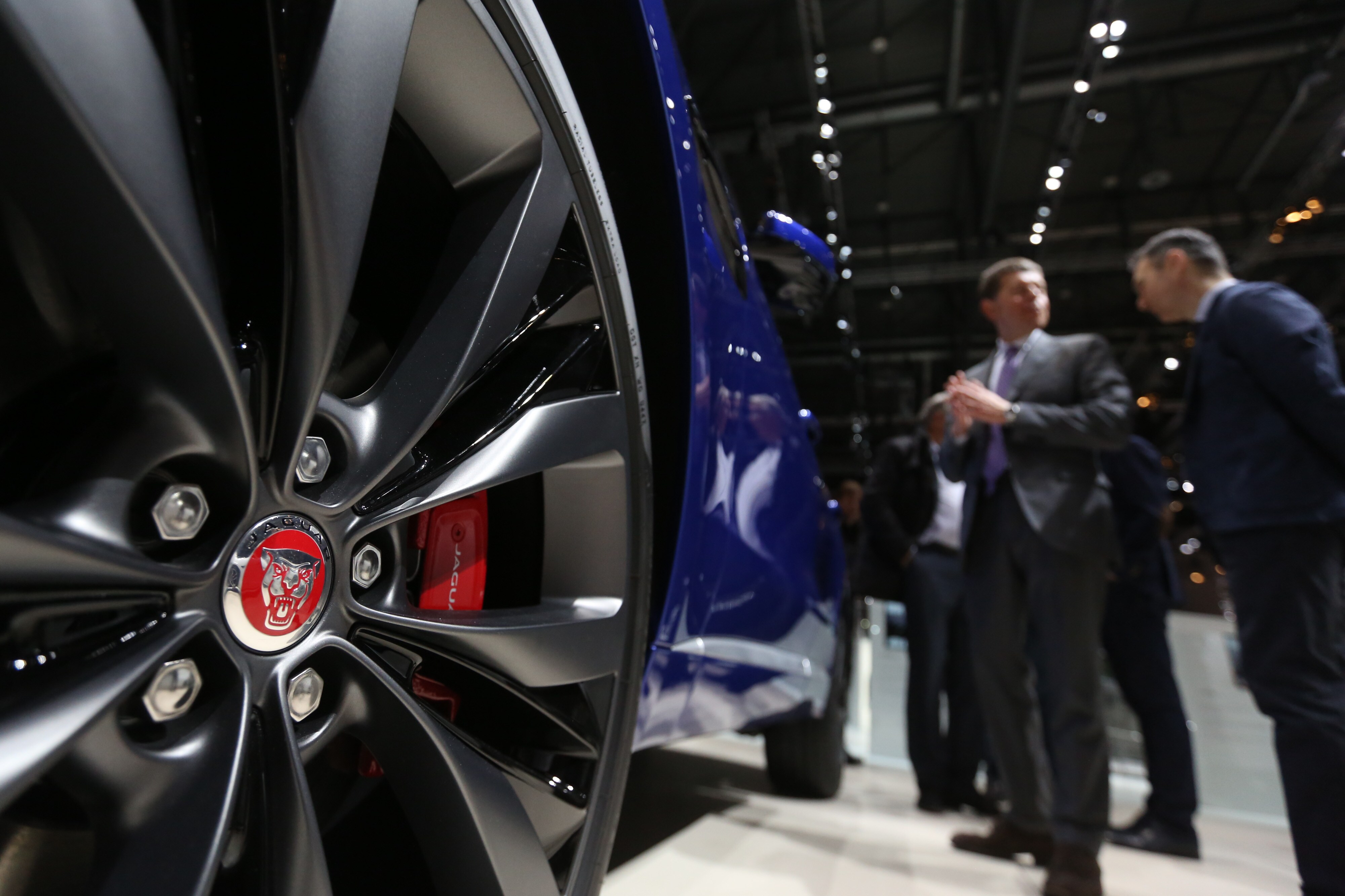 Jaguar Land Rover Posts Record Sales In FY17 On Demand From China