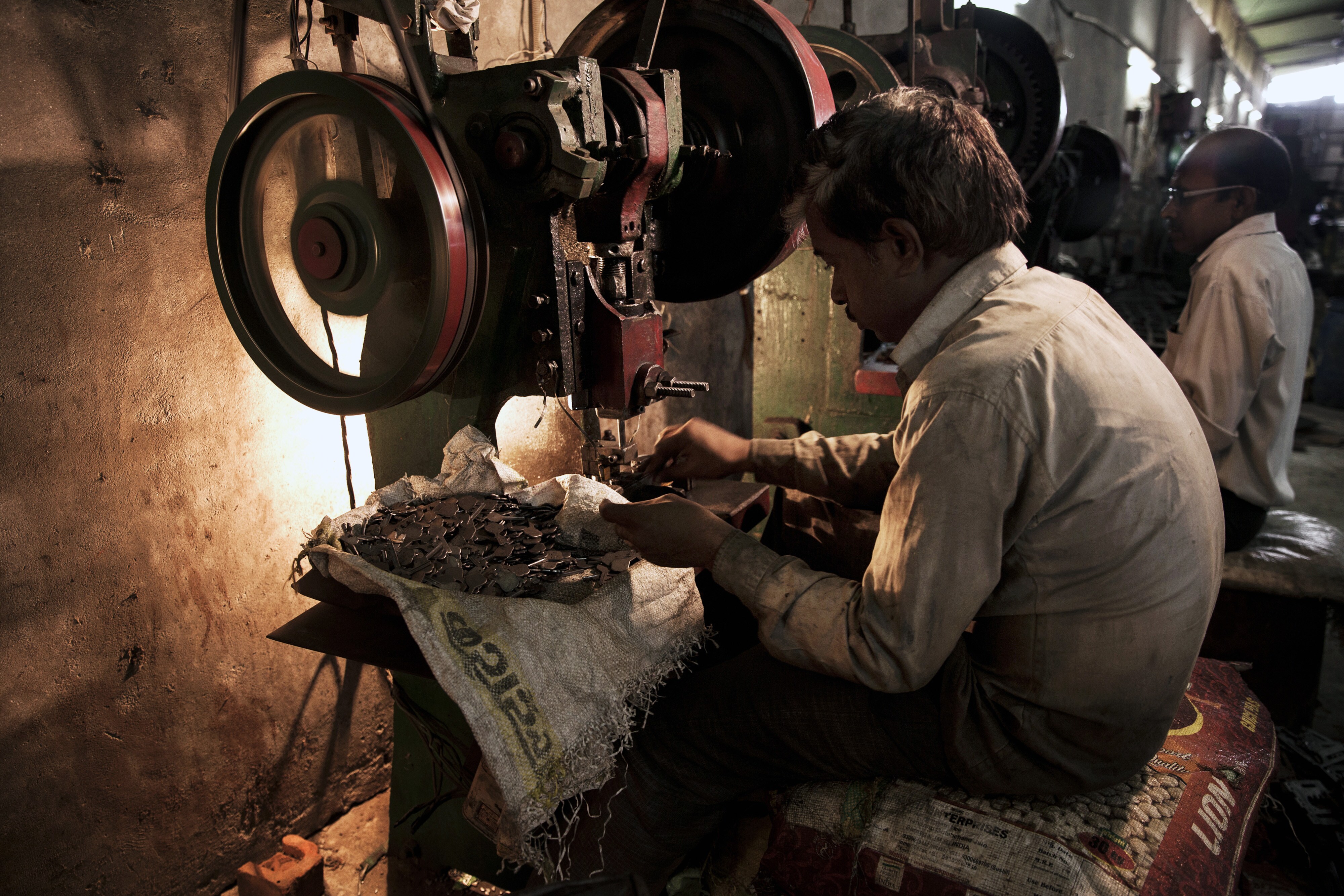 Simplifying India&rsquo;s Labour Laws: Two Steps Forward, One Step Back