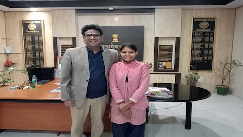 &nbsp;CM मोहन यादव ने नीट की तैयारी कर रही अनामिका बैगा को दिया हर संभव मदद का आश्वासन