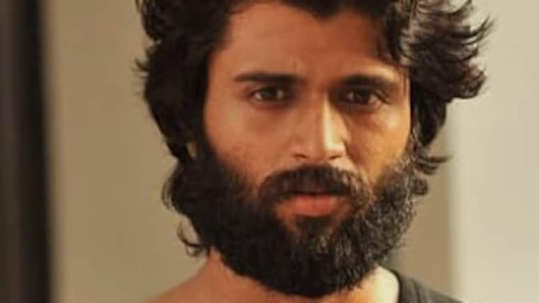 विजय देवरकोंडा ने पहली बार अपने साथ हुई इस हरकत के बारे में खुलकर की बात, लिखा- खुश भी हूं और दुखी भी...