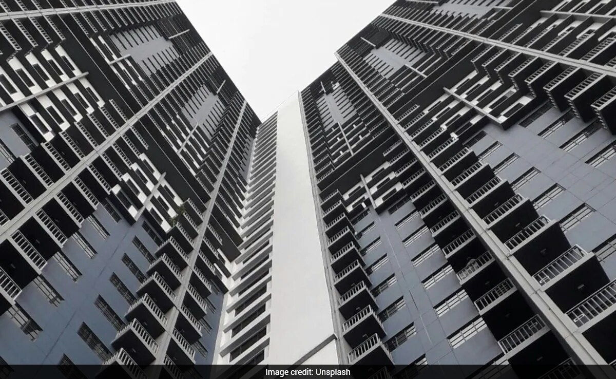 Bengaluru Flat Owner's Cost-Cutting Ideas Spark Debate