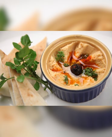Health Benefits Of Adding Hummus To Your Diet
