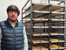 Divyansh Khatri Success Story: कोरोना में छूटी नौकरी, फिर यूट्यूब से सीखा काम और 10 लाख लोन लेकर सागर में खड़ी कर दी खुद की फैक्ट्री