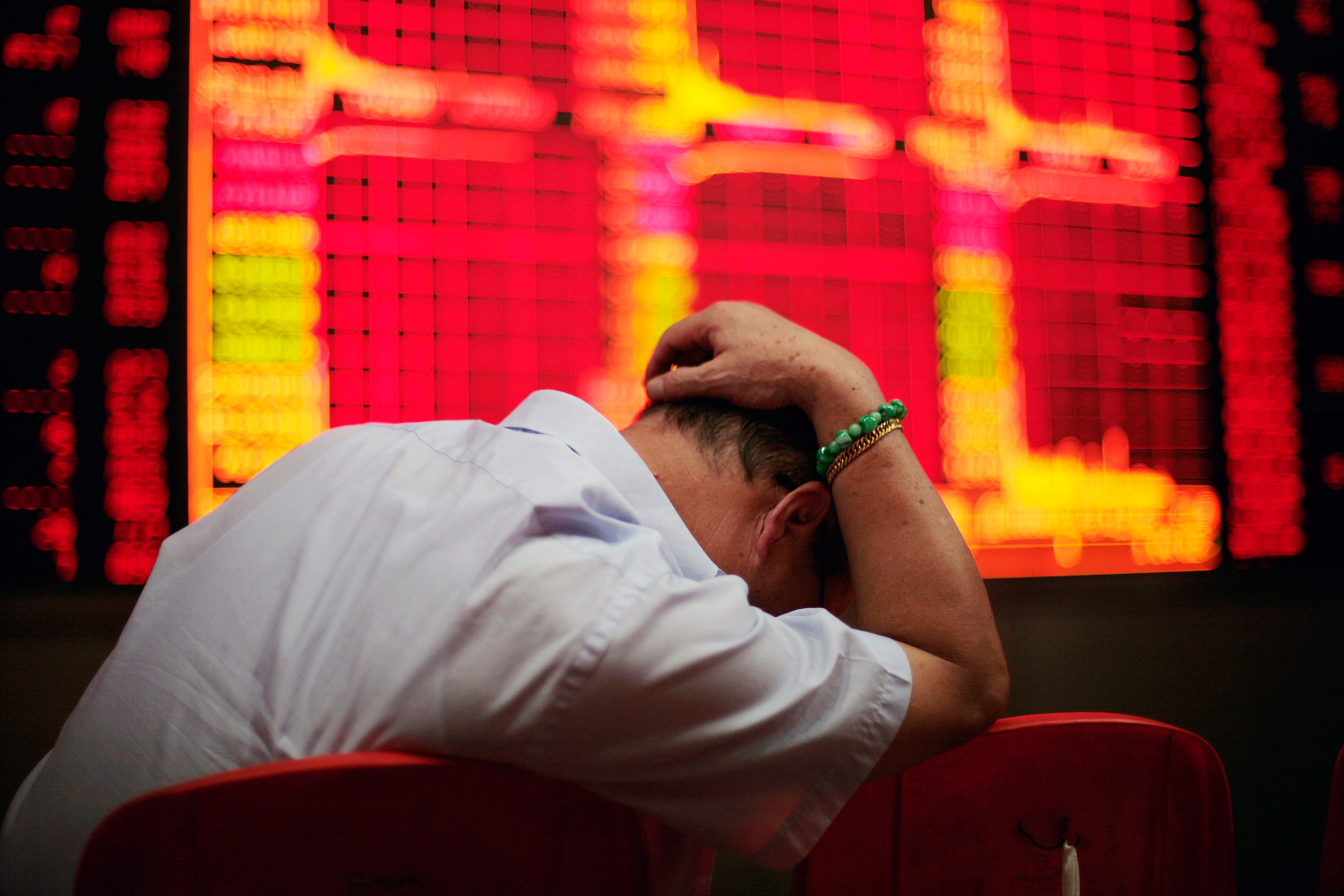 Sensex, Nifty Fall Most In Two Weeks Amid Rising U.S.-China Trade Tensions