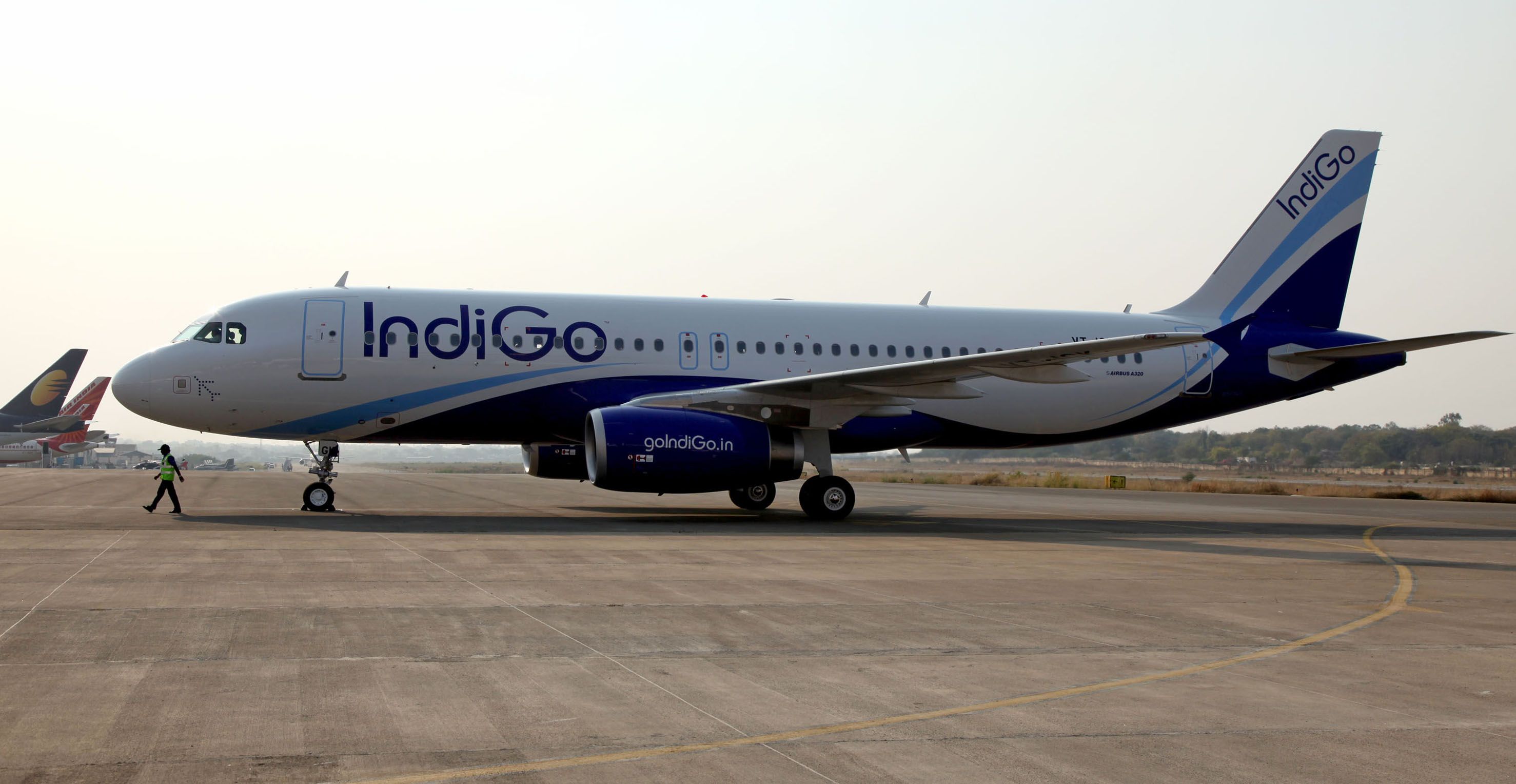 IndiGo Announces Pay Cut For Senior Employees, CEO Takes 25% Cut