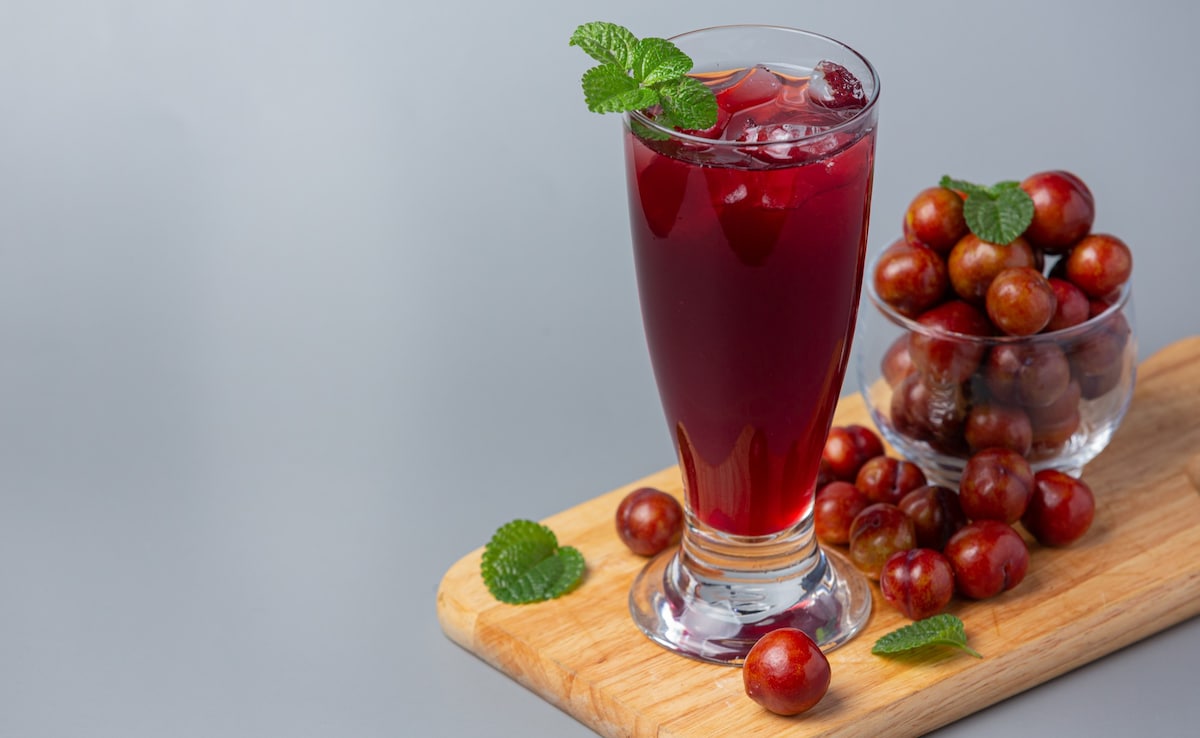 Can Drinking Kokum Juice In The Afternoon Lower Acidity, Gas And Bloating?