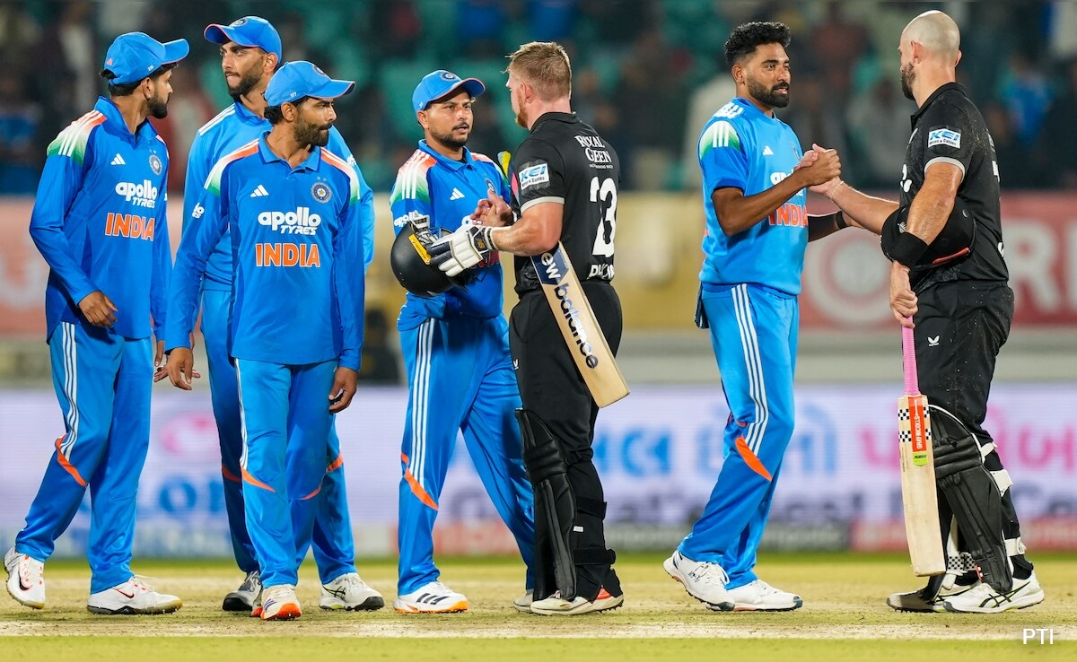 IND vs NZ: भारत में न्यूजीलैंड ने रचा इतिहास, राजकोट में टूटा 8 साल पुराना रिकॉर्ड, मिचेल और यंग बने जीत के हीरो